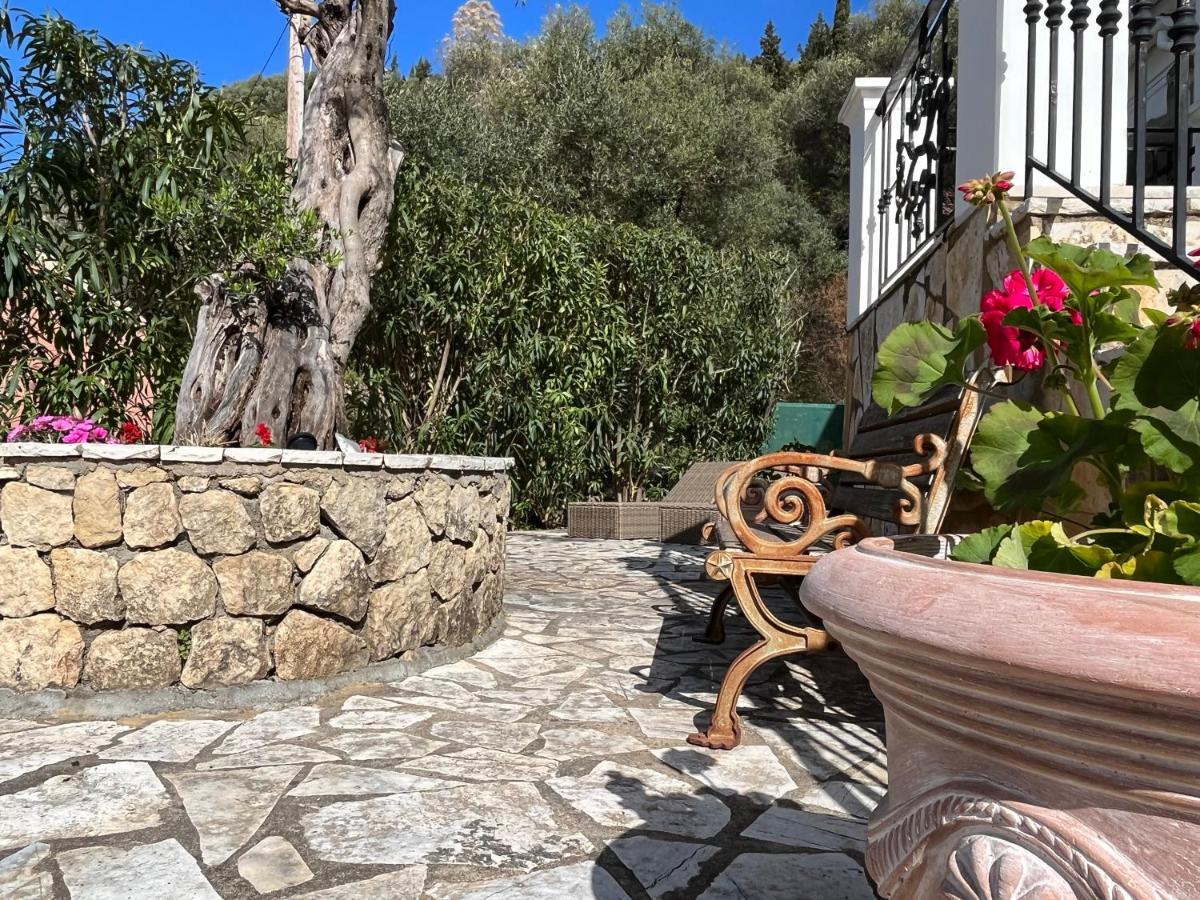 Villa Ampelaki "30 Meters To Beach" Paleokastritsa Bagian luar foto